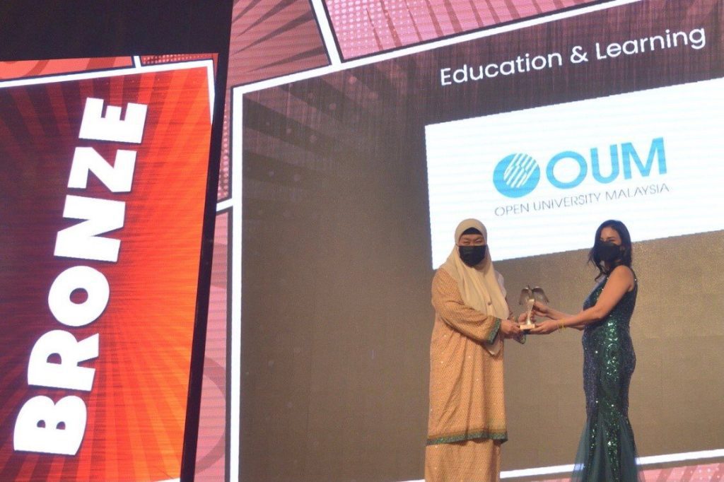 OUM Raih Gangsa di Putra Brand Awards 2021