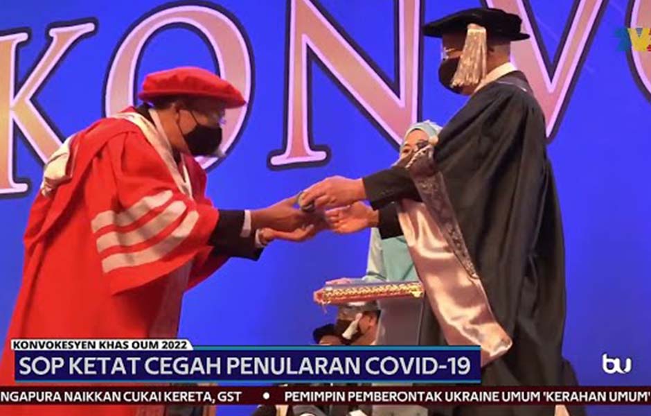 Majlis Konvokesyen Khas OUM Berlangsung dengan Pematuhan SOP Ketat