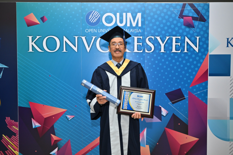 Jadi Sarjana usia 75 tahun